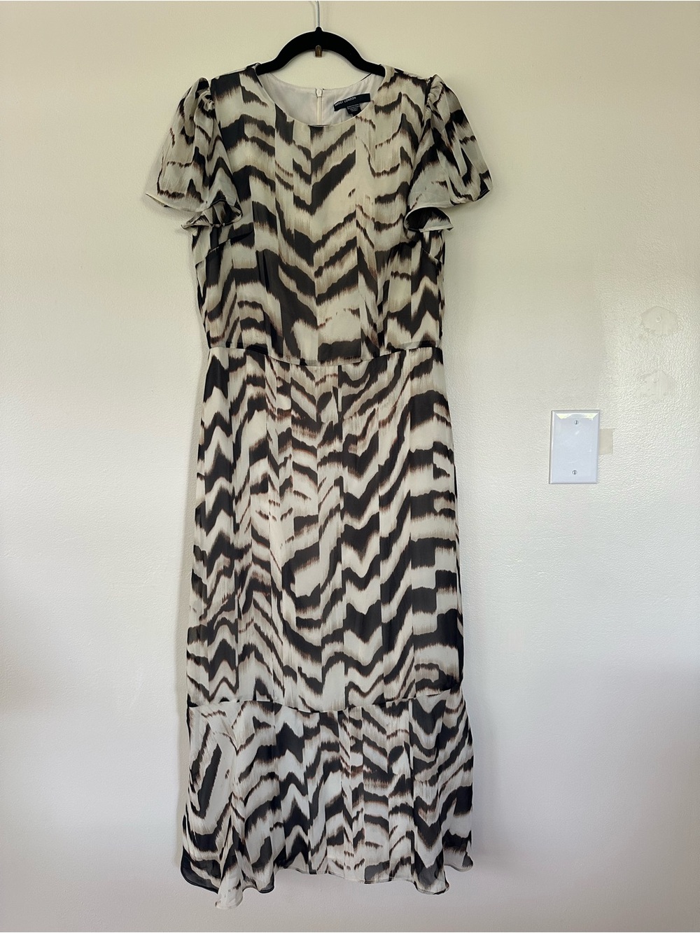 Maggy London Black and Cream Zebra-Print Midi Dress